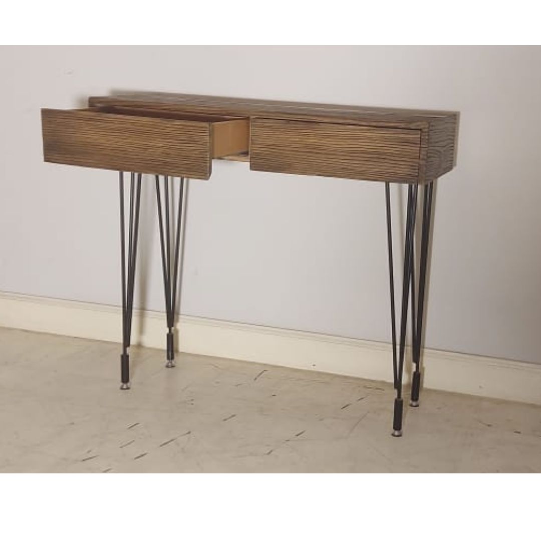 Urban Oak Console